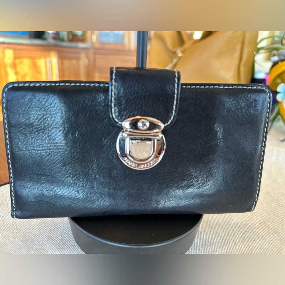 Marc Jacobs Black Leather Wallet with Silver Hardware